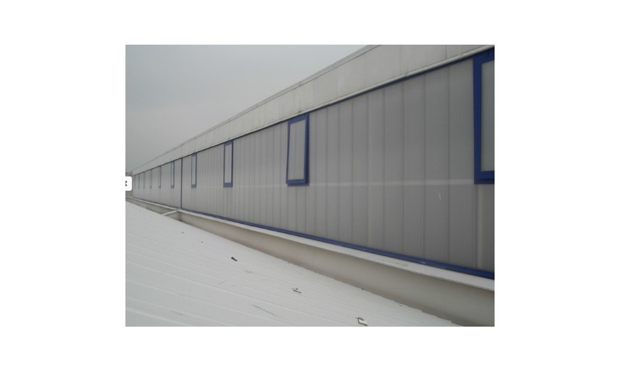 NewLux_polikarbonat_cephe_kapalamasi_satis_uygulama_isleri (8)